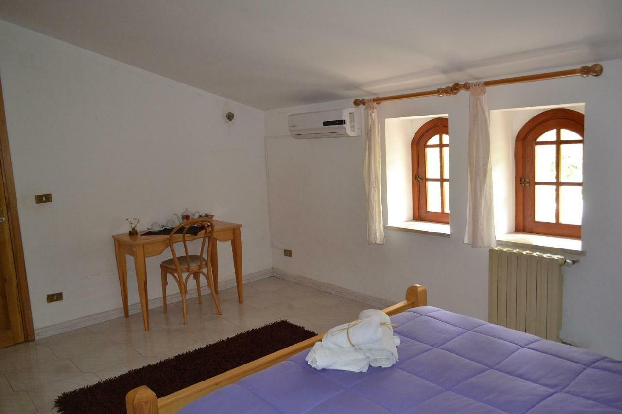 波利齐杰内罗萨Agriturismo La Sorgente Delle Madonie别墅 外观 照片